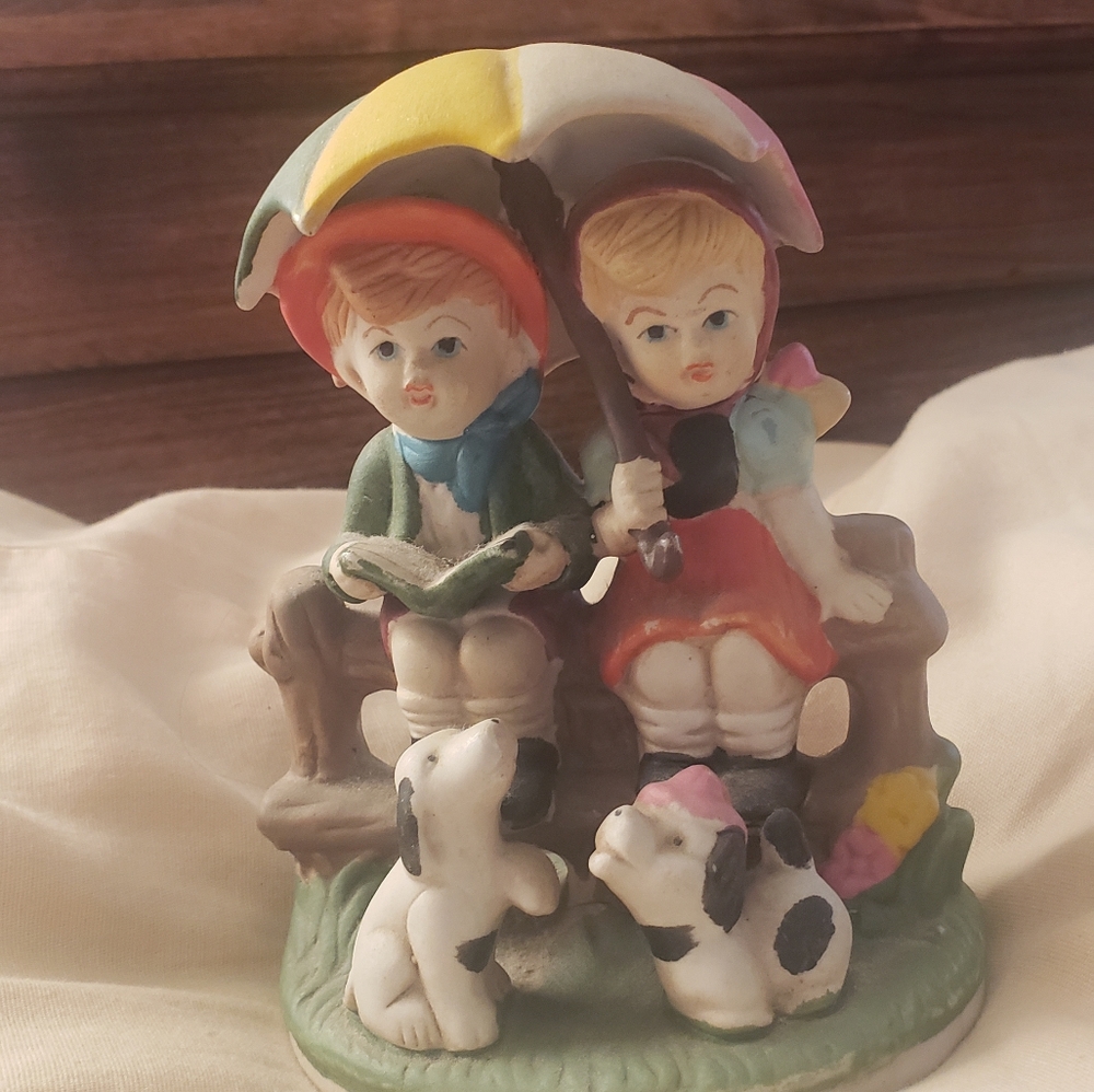 Figurine